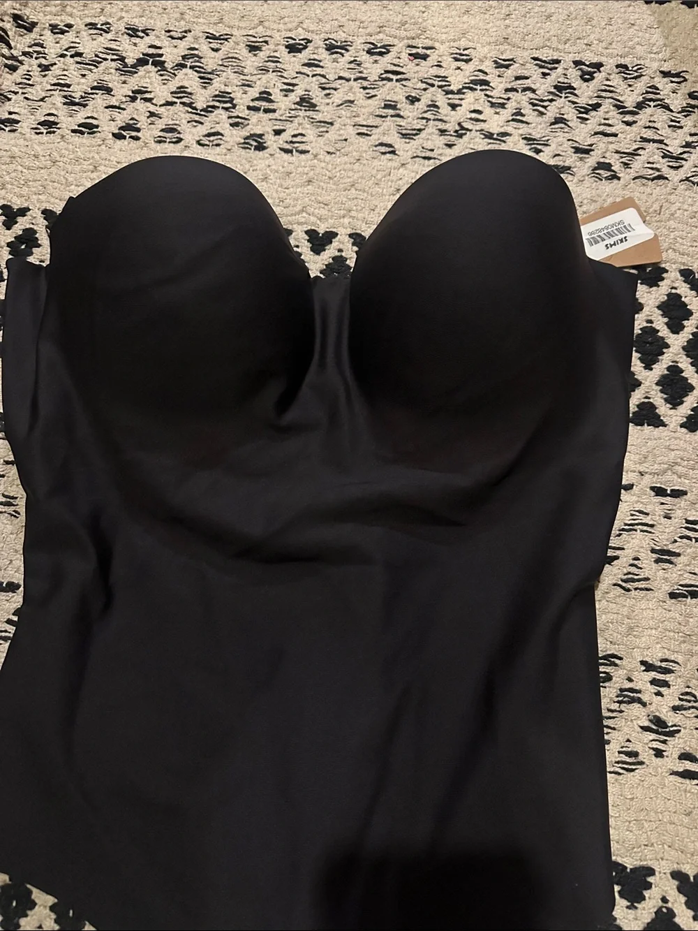 SKIMS BODY UNDERWIRE THONG BODYSUIT SIZE LARGE NEW